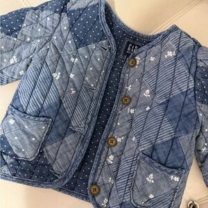 Baby gap denim jacket never worn side 18-24